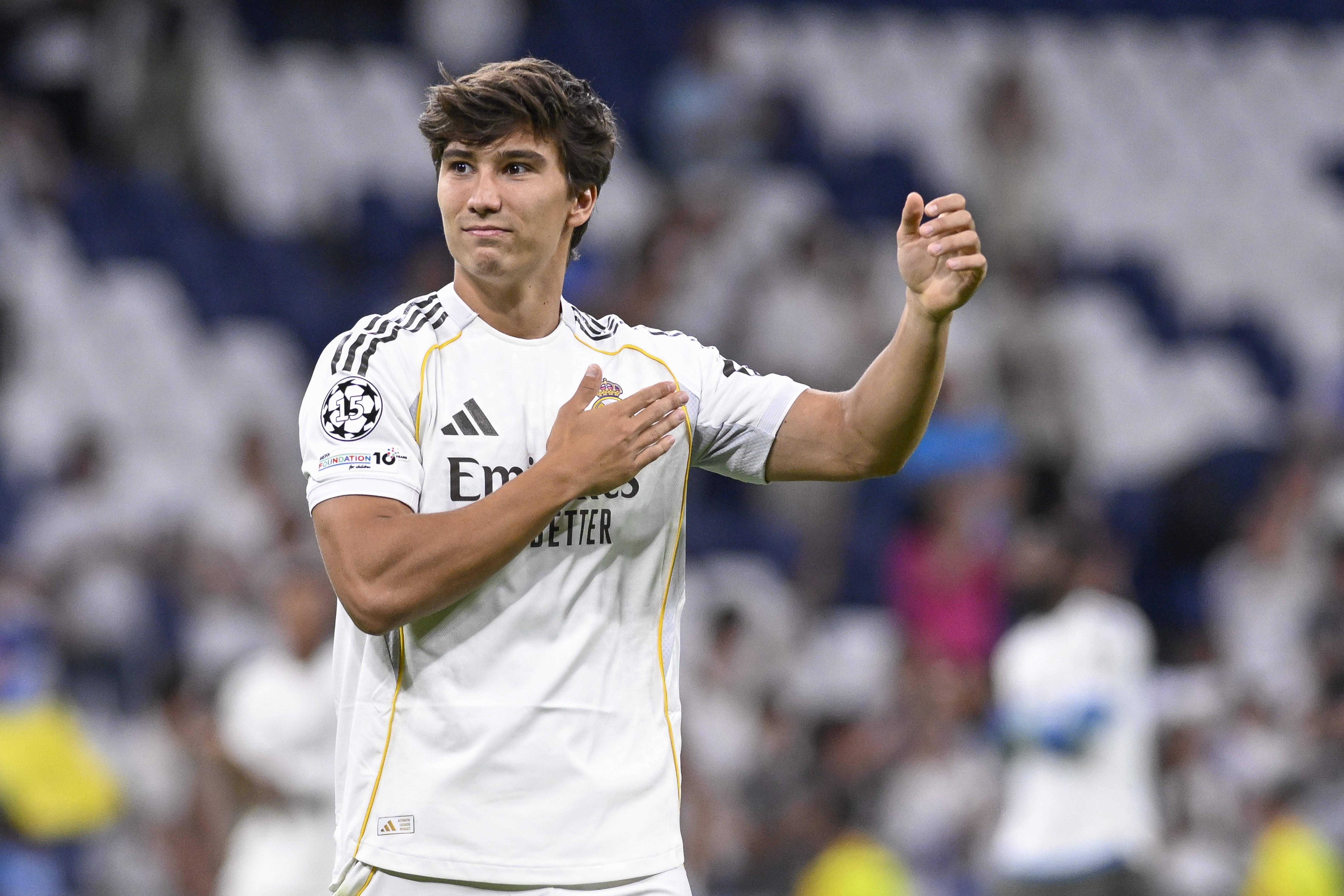Gonzalo García foi avaliado por Mourinho na pré-época