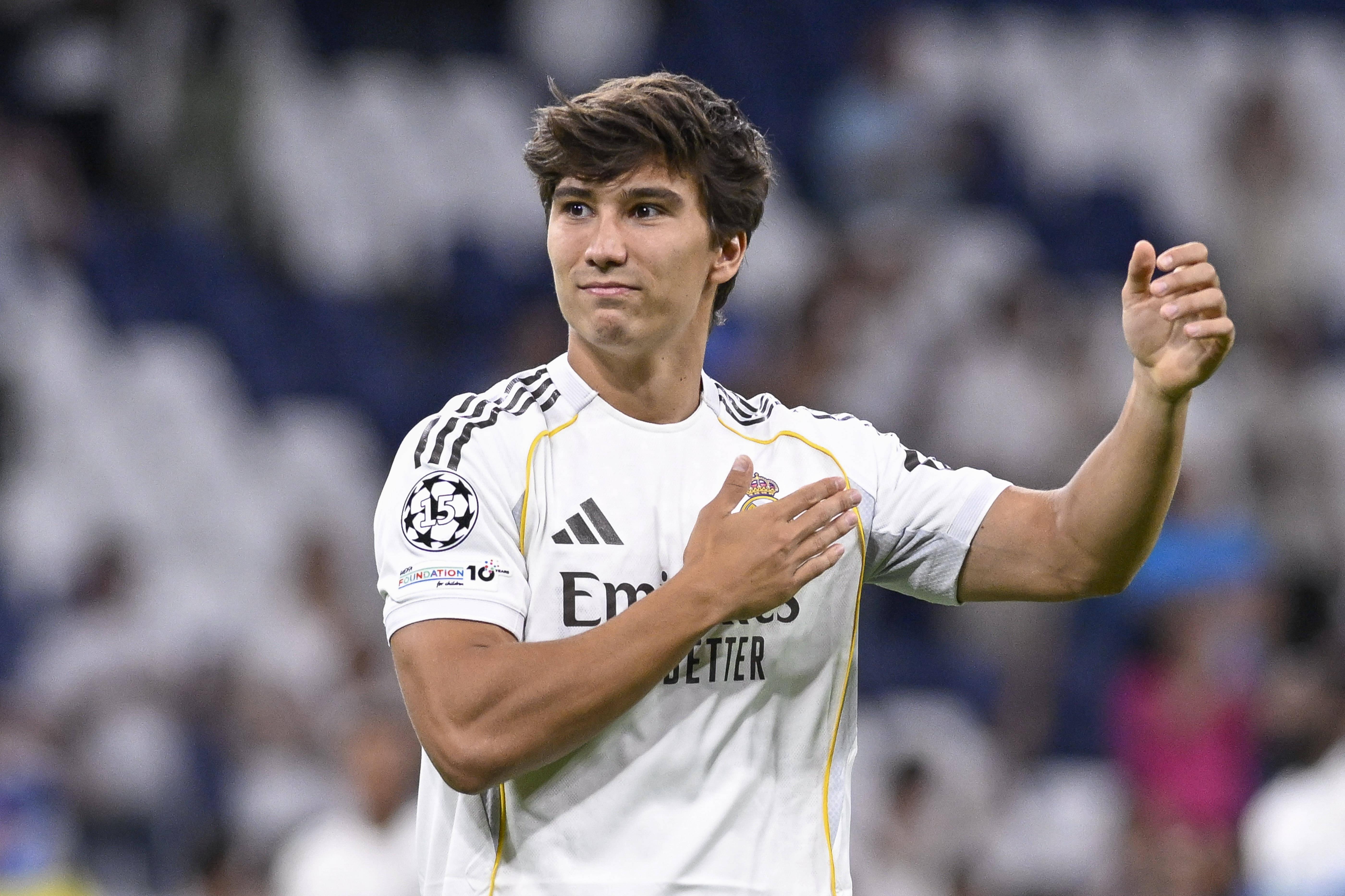 Gonzalo García foi avaliado por Mourinho na pré-época
