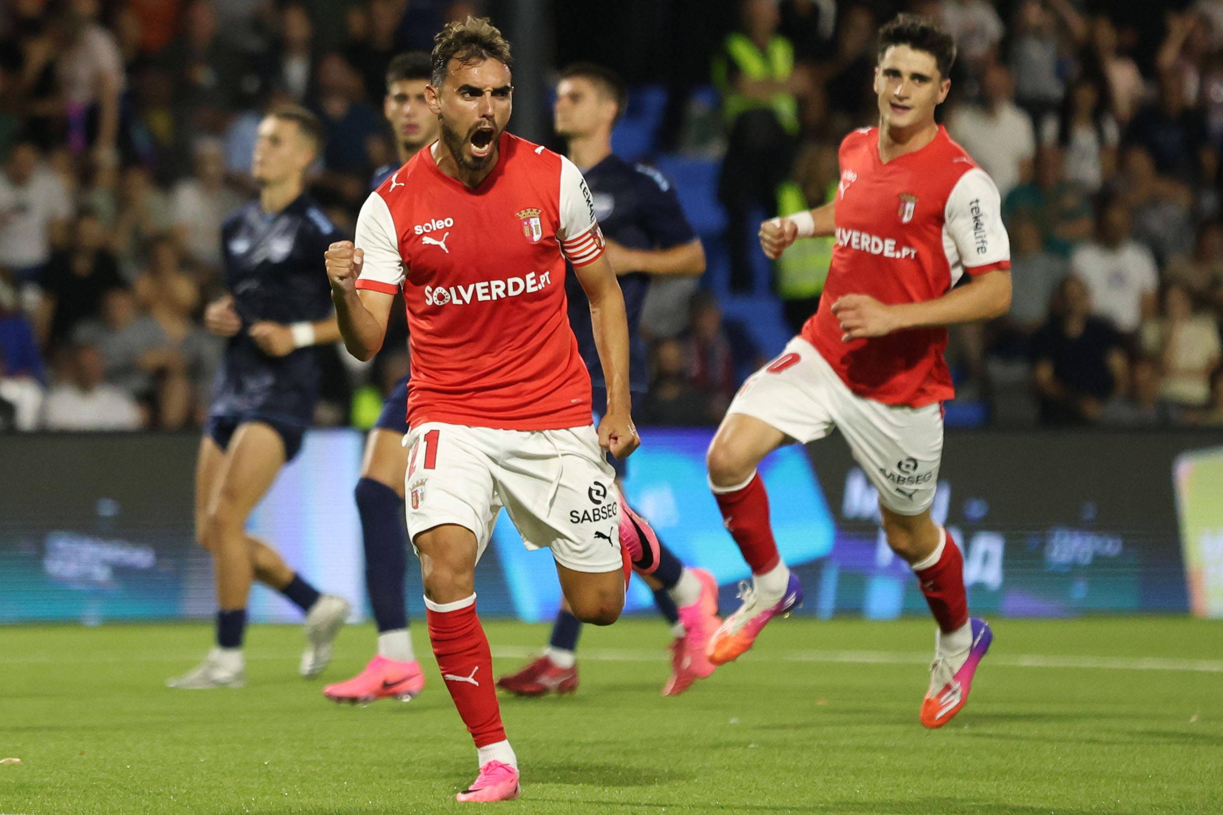 Ricardo Horta apontou, de penálti, o golo que deu o triunfo ao SC Braga diante do Zeleznicar Pancevo