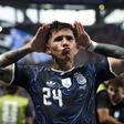 Enzo Fernández ao serviço da Argentina