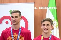 Haja tomates! A recompensa inusitada para dois campeões do mundo