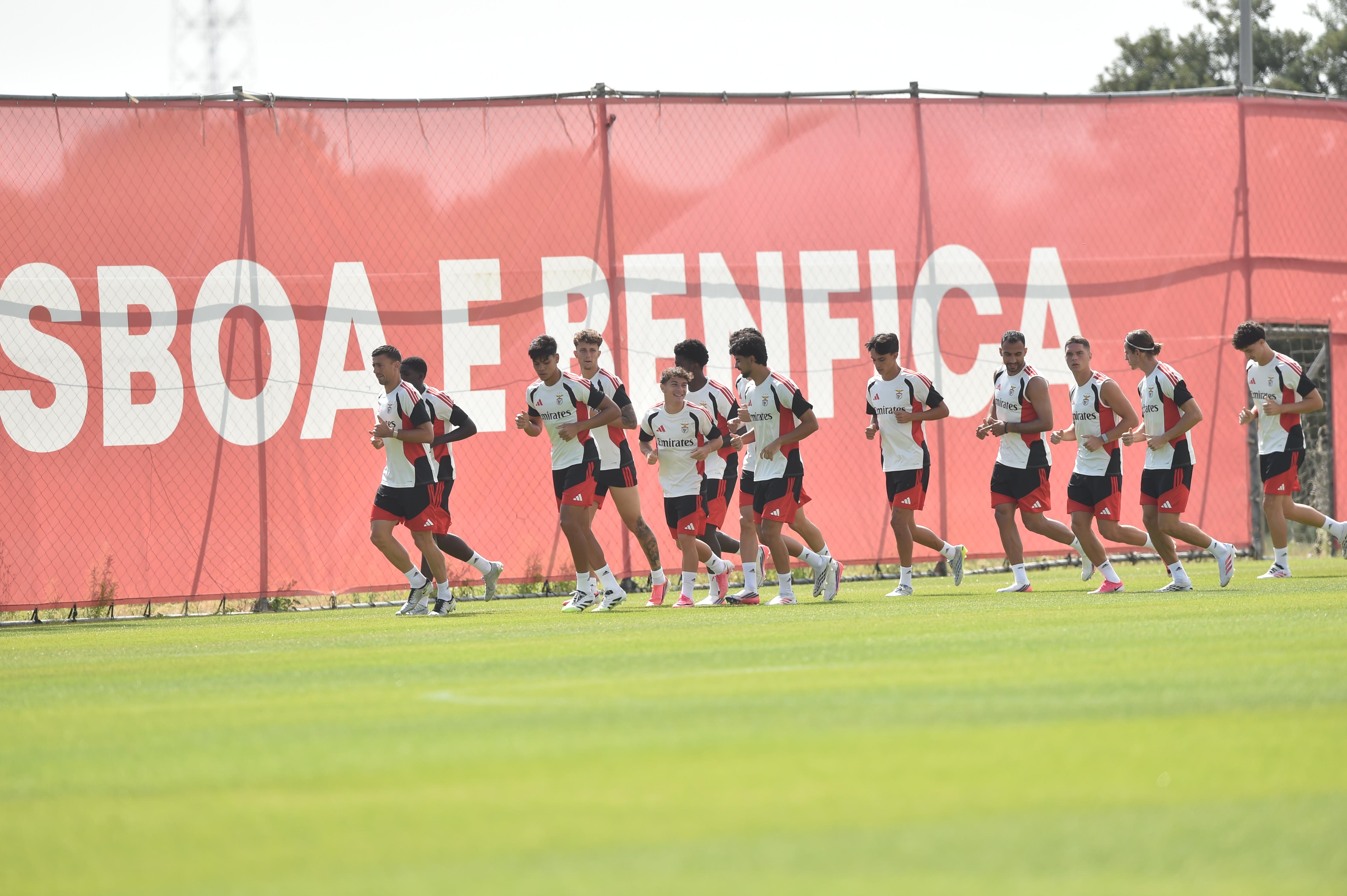 Treino no Benfica Campus antes do jogo com o St. Gallen - Foto: A BOLA/Miguel Nunes