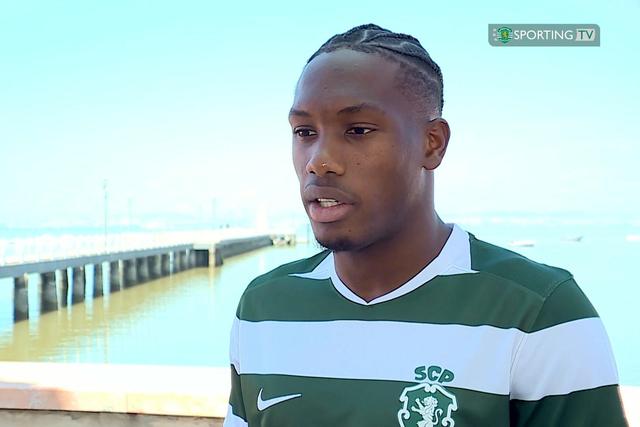 Ibrahima Ba radiante por reforçar o Sporting