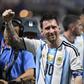 Messi chora depois da vitória da Argentina sobre o Egito nos oitavos de final do Mundial — Foto: IMAGO