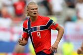 Erling Haaland   inovou no visual - Foto: Imago