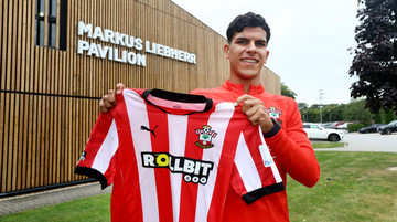 Mateus Fernandes já tem número na camisola do Southampton