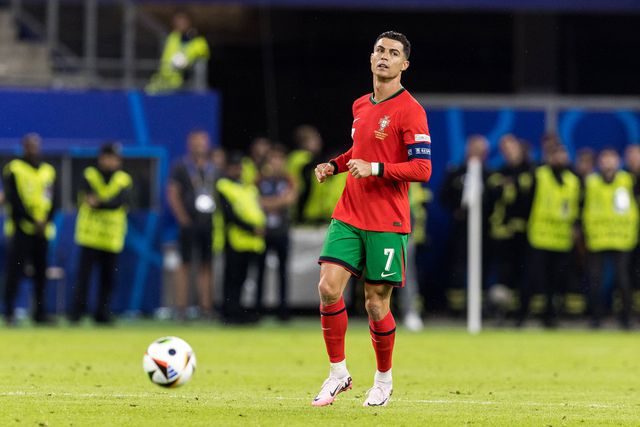 «Seria bom que Cristiano Ronaldo regressasse à Europa... talvez para o Sporting»