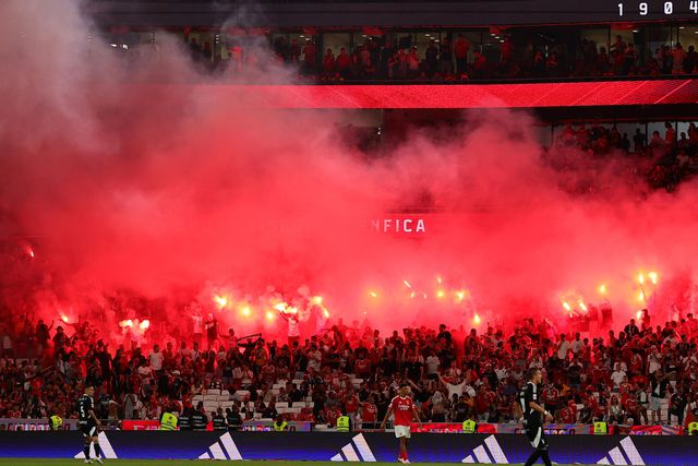 O paradigma do FC Porto aberto ao mundo e do Benfica fechado em si mesmo