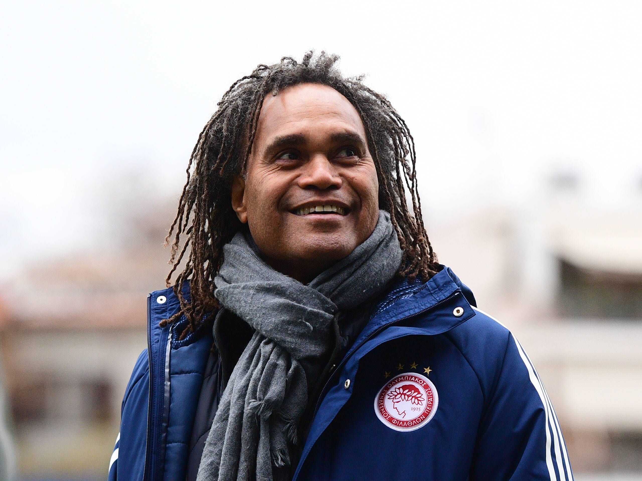 Karembeu tem agora 53 anos. É dirigente do Olympiakos, da Grécia, há mais de uma década (foto: IMAGO)