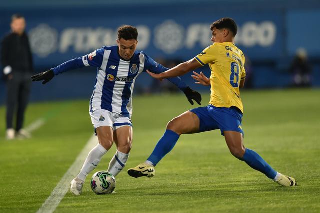 Em 2023/24, o Estoril de Vasco Seabra venceu o FC Porto em três ocasiões. Foto: Miguel Nunes