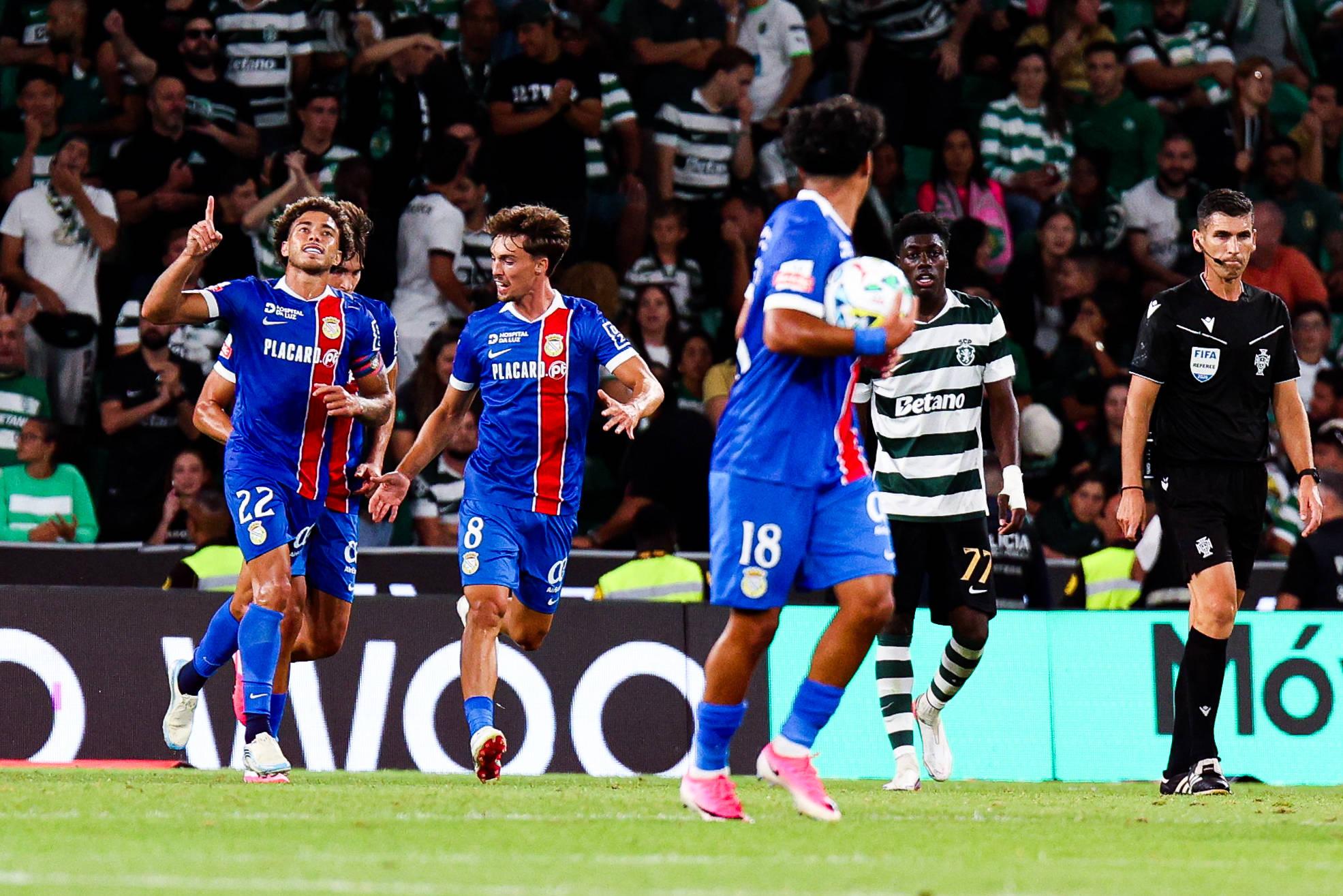 Figueiredo reduziu para o Alverca - Foto: Imago