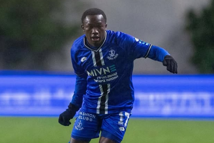 Chipyoka Songa prepara-se para deixar o futebol israelita e rumar ao Moreirense — Foto: Chipyoka Songa/Instagram