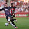 Que desastre do Tottenham na estreia na Premier League!