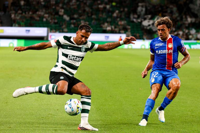 Rodrigo Zalazar vagueará entre a posição dez a a esquerda no trio de apoio ao ponta de lança (Foto IMAGO)