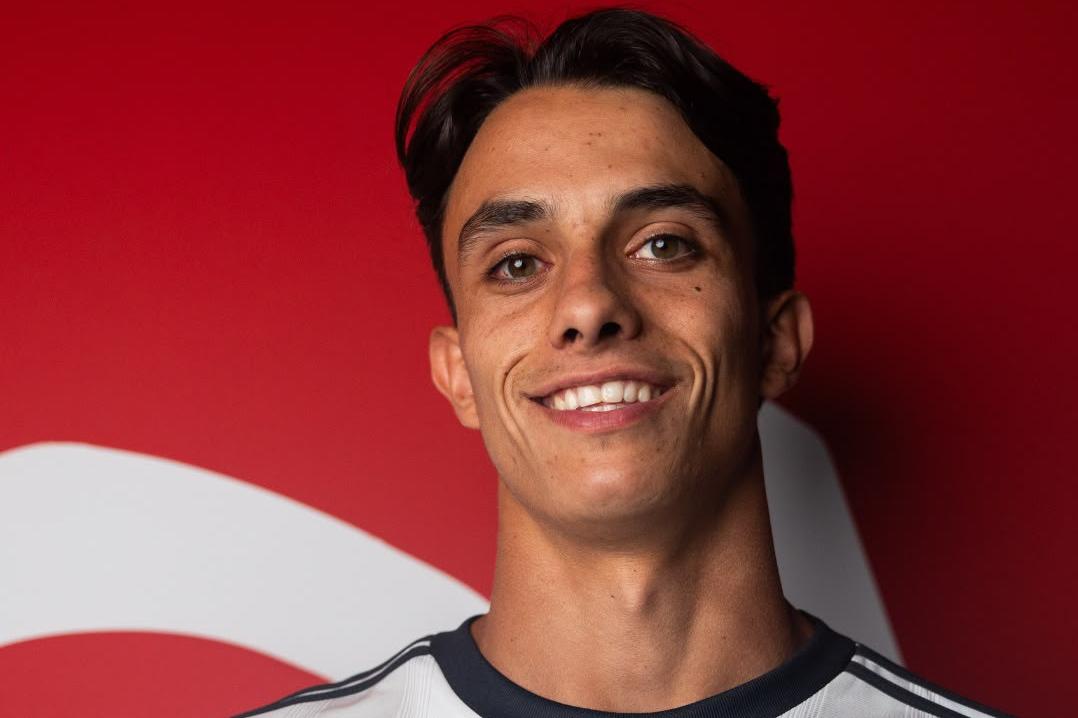 João Rego emprestado pelo Benfica ao Casa Pia até final da presente temporada — Foto: Casa Pia