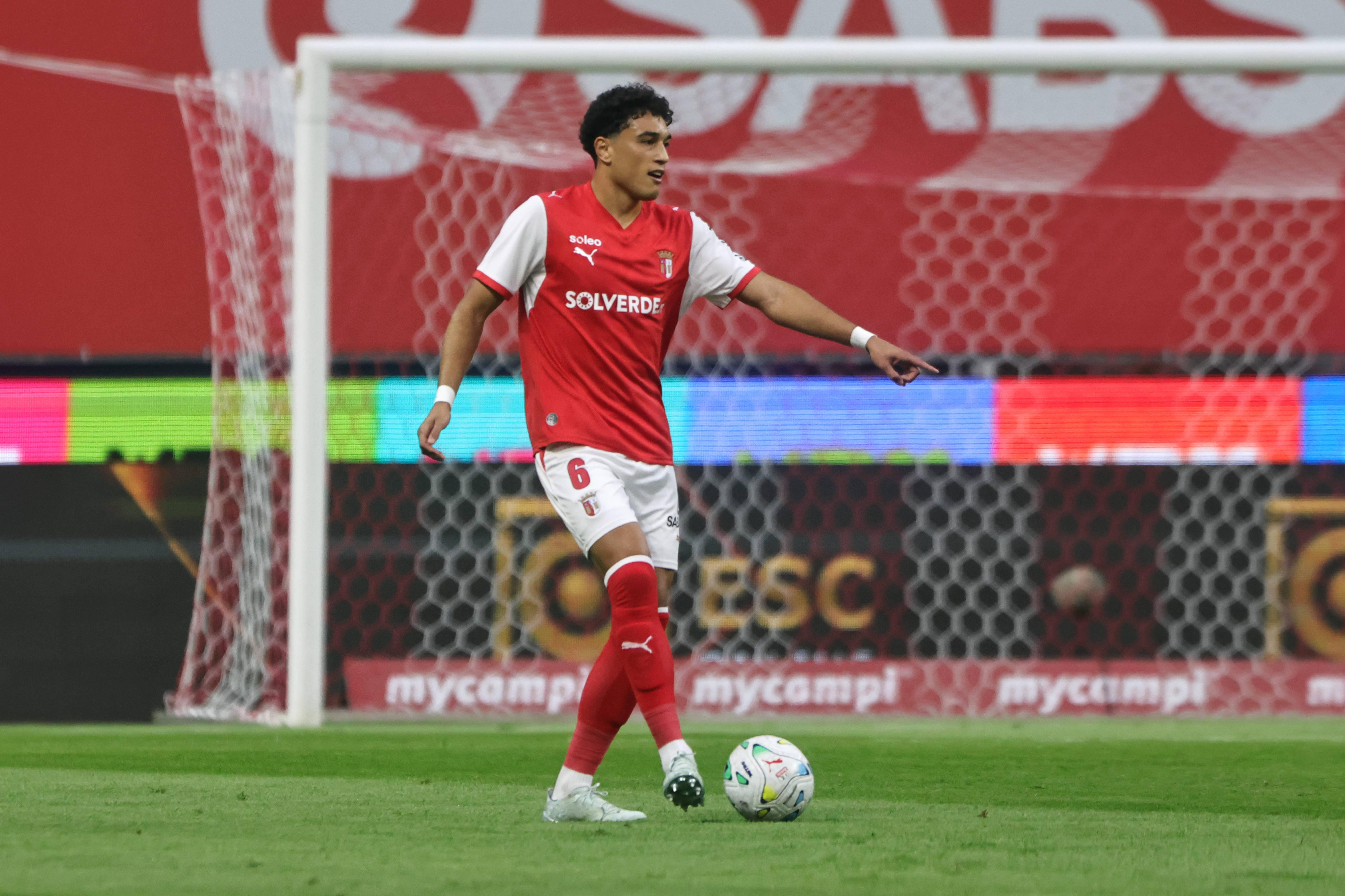 Vítor Carvalho, que inicia a quarta época no SC Braga, está na órbita de Cruzeiro e Panathinaikos