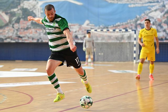 Cavinato suspenso três anos por doping