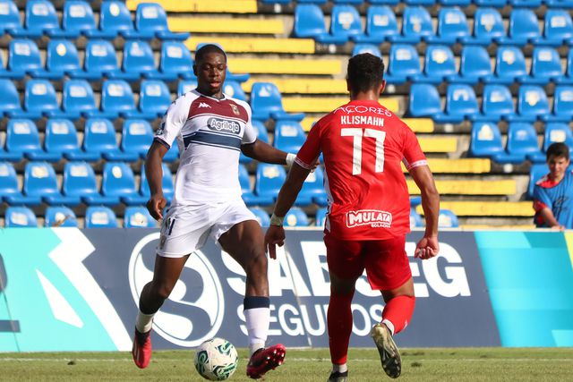 Torreense: Marvin Elimbi seguido por clubes de topo da Dinamarca