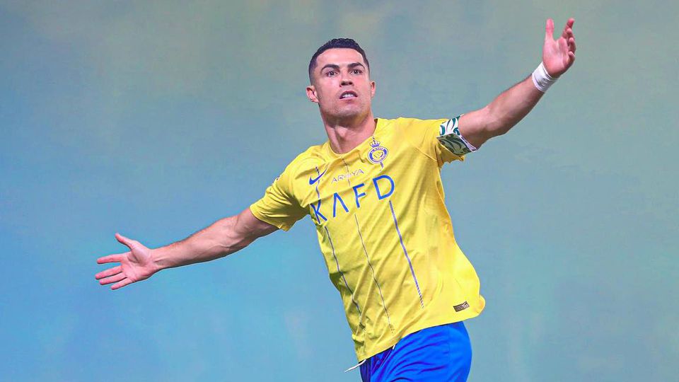 Ronaldo e Talisca bisam e levam o Al Nassr à vitória