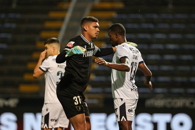 Famalicão: Luiz Júnior já leva três clean sheets na temporada