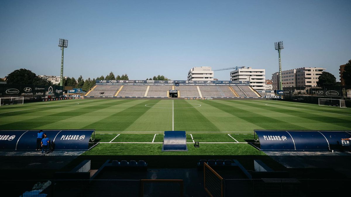 Famalicão: sócios têm entrada gratuita no jogo de apresentação diante do  Deportivo da Corunha | A Bola
