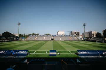 Famalicão: sócios têm entrada gratuita no jogo de apresentação diante do Deportivo da Corunha