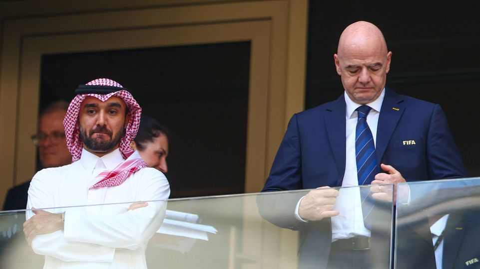 Príncipe da Arábia Saudita: «Se lavar a imagem aumentar o PIB 1% vou continuar»