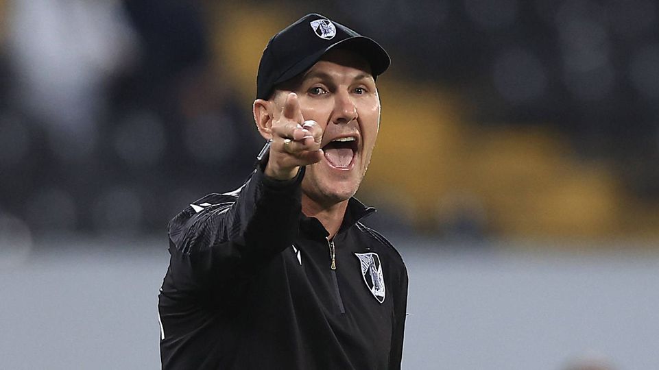 Paulo Turra: «Quero o Vitória com a cara da partida com o Benfica, sempre a jogar para a frente»