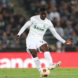 Sporting: Newcastle foi à Luz para ver... Diomande
