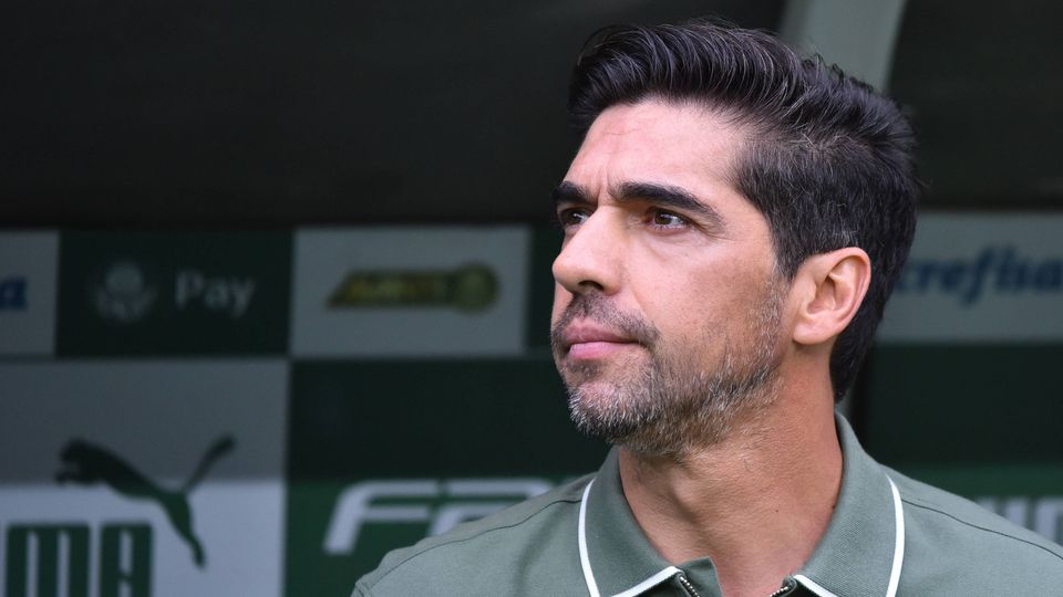 Abel Ferreira continua perseguição a Artur Jorge e Pedro Caixinha é goleado