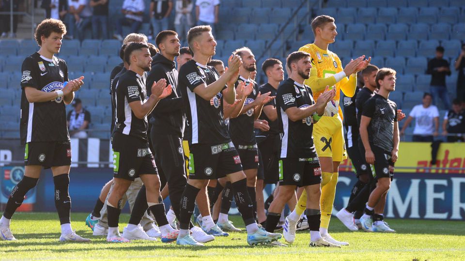 Adversários do Sporting na Liga dos Campeões perdem em casa