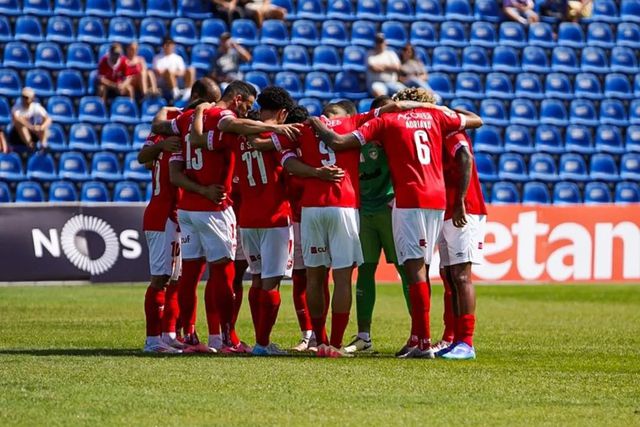 Santa Clara: triunfo na Amadora é sinónimo de (igualar a) História