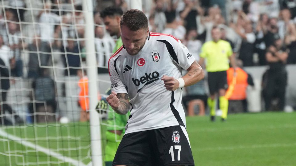 João Mário assiste e Besiktas vence com penálti aos 90+3