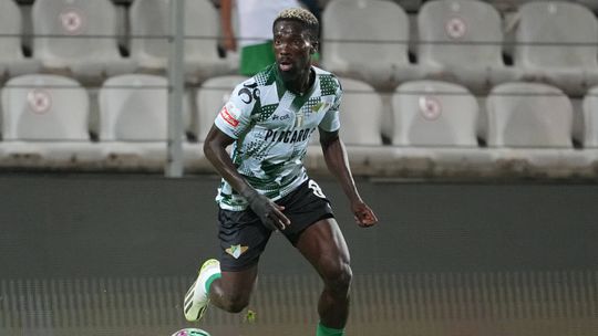 Moreirense: Ofori salta para a titularidade