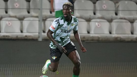 Moreirense: Lawrence Ofori procura ser opção para Vila do Conde