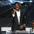 Dembélé vence Bola de Ouro