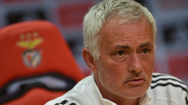 José Mourinho, treinador do Benfica