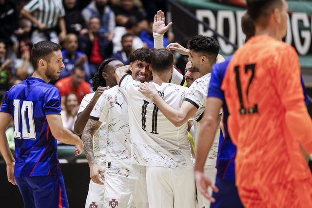Portugal volta a golear Croácia