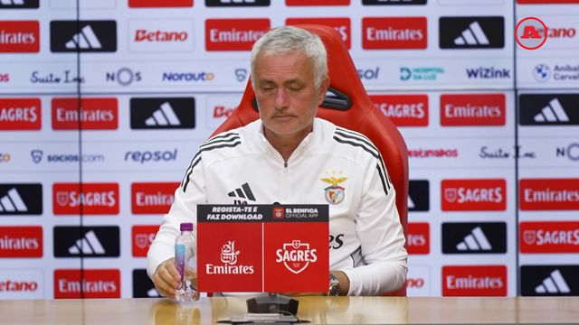 «Lukebakio estará no banco e, se tiver de ir a jogo, vai a jogo»