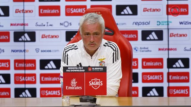 Mourinho: «Fiquei agradado com o facto de candidatos terem proferido palavras de respeito»