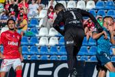 Lucas França deixou a baliza do Santa Clara limpa frente ao SC Braga. -Foto: EDUARDO COSTA/LUSA