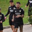 Prestianni e Otamendi no Benfica - Foto: Miguel Nunes