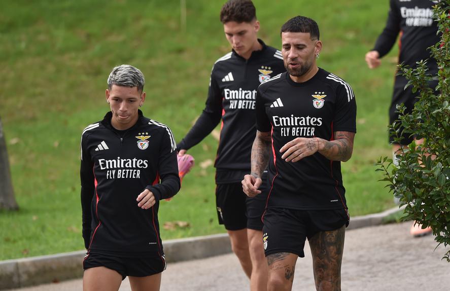 Prestianni e Otamendi no Benfica - Foto: Miguel Nunes