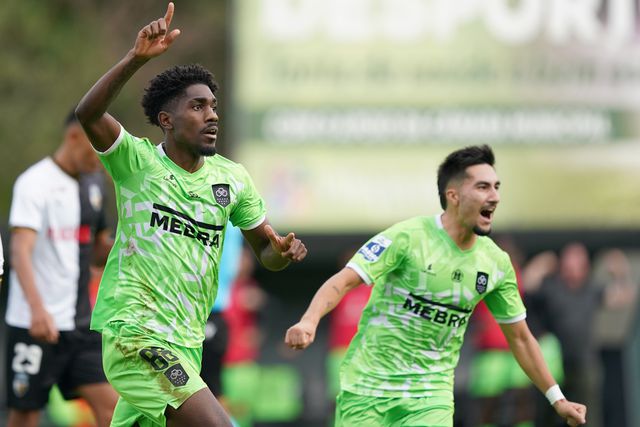 Farense cai no Minho e está fora da Taça