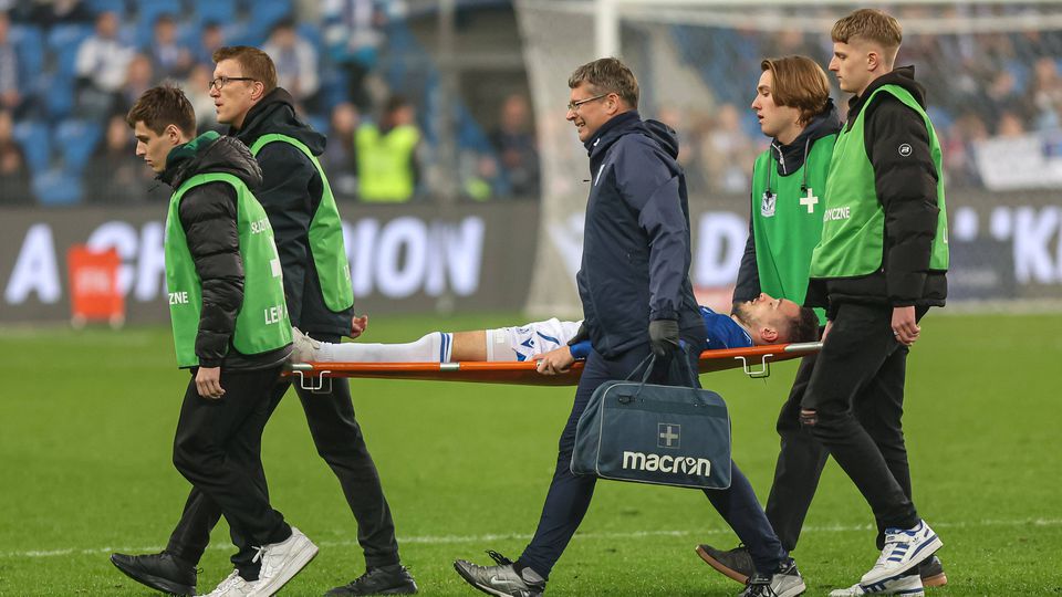 Afonso Sousa caiu inanimado em campo: «Foi só um susto»