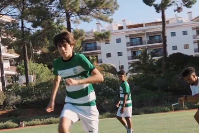 Vídeo mostra Cristianinho em treino com a camisola do Sporting