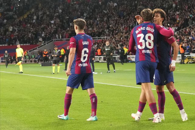 Barcelona vence com Félix a escrever o conto de fadas de Marc Guiu