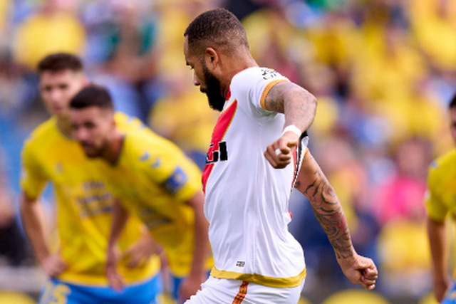 Rayo Vallecano regressa às vitórias com golo de Bebé