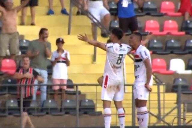 Veja bem: brasileiro já está nomeado para o prémio Puskas, mas quer mais (vídeo)