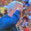 VÍDEOS: Mourinho festeja golo de forma efusiva e acaba expulso por este gesto